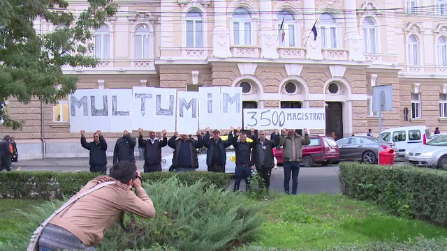 Protest spontan la Oradea împotriva modificărilor legilor justiției