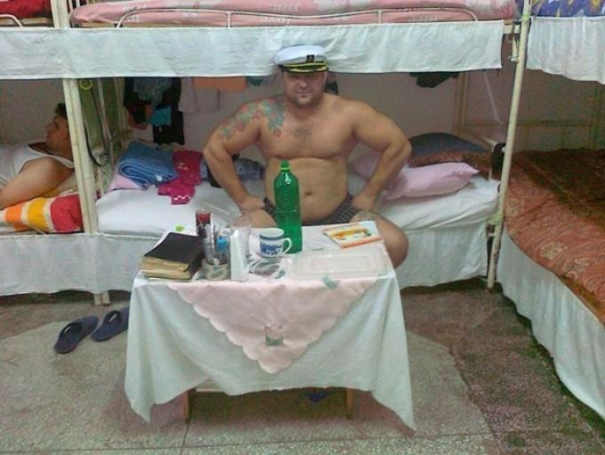 Viaţa pe care o duc interlopii condamnaţi în închisorile din România