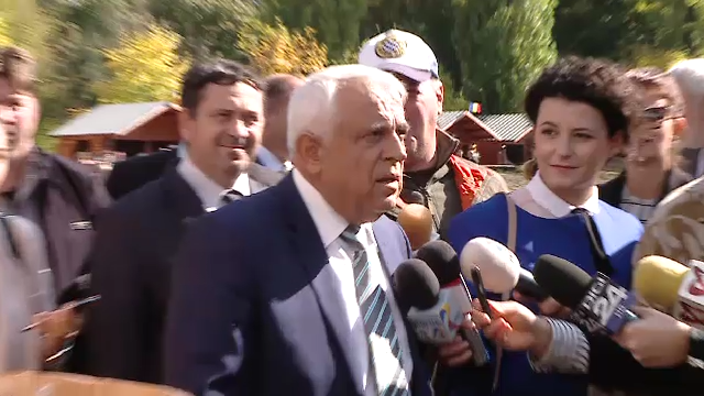 Petre Daea: „Să acţionăm repede, pentru că fermierii nu-i faci la strung”