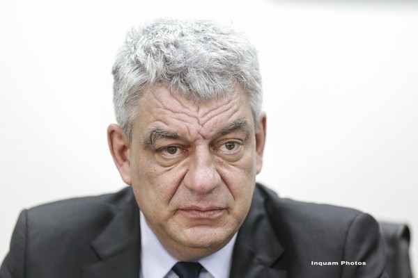 Codul fiscal a fost modificat. Premierul a atacat ”multinaționalele” și băncile, din cauza protestelor