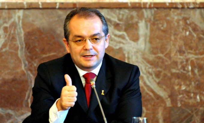 Salarii uriase la Primaria Cluj. Femeia de serviciu castiga cat un programator