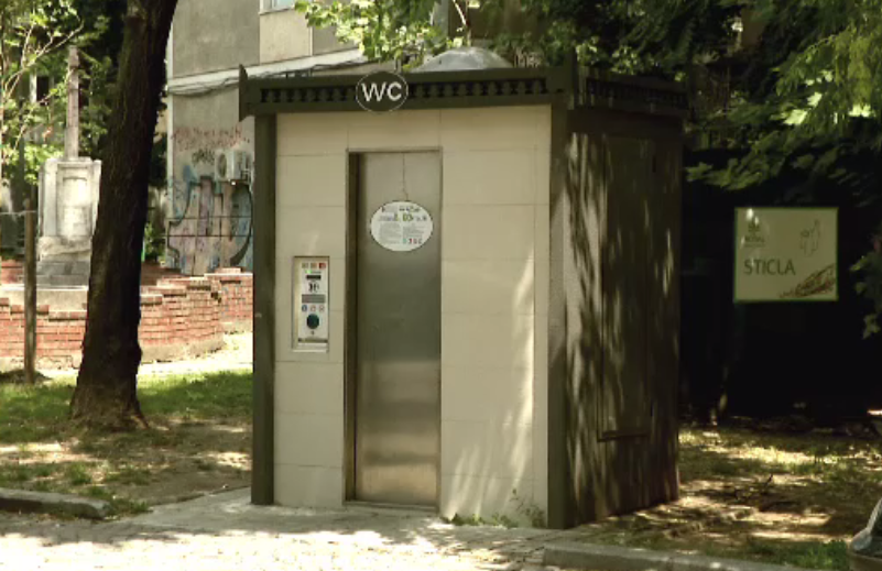 Toaletele publice vor costa Capitala 12 mil. de euro. Cele automate vor avea și AC