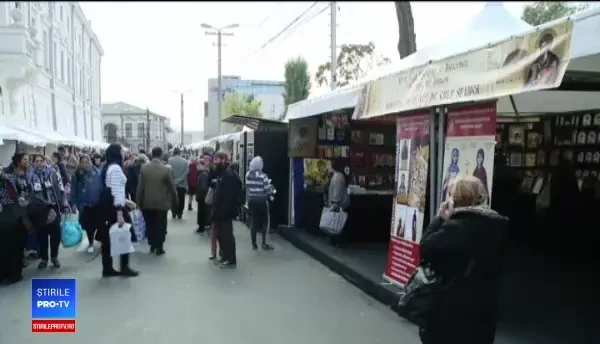 Talpa Maicii Domnului, suvenirul care s-a vândut ca pâinea caldă la pelerinajul Sfintei Parascheva