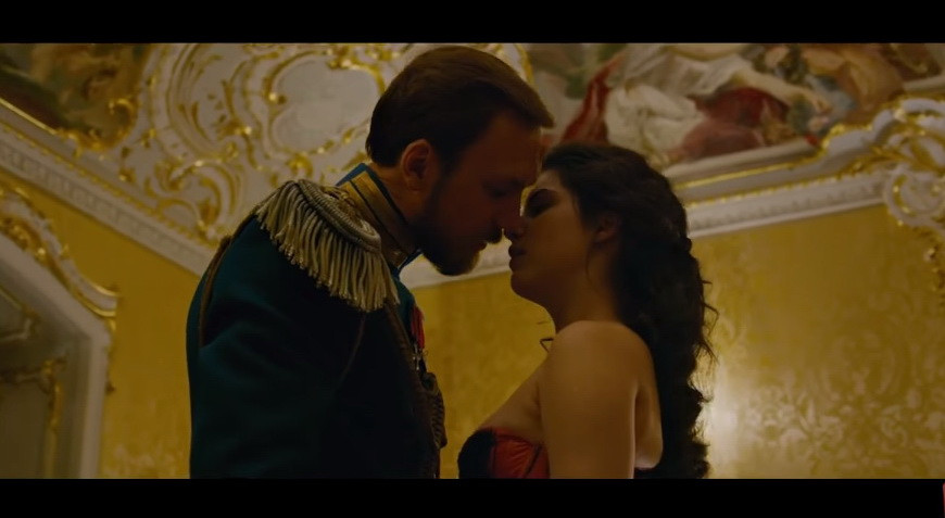 Doi actori au refuzat să meargă în Rusia, pentru că se tem pentru viața lor. Filmul Matilda, considerat o ”blasfemie”