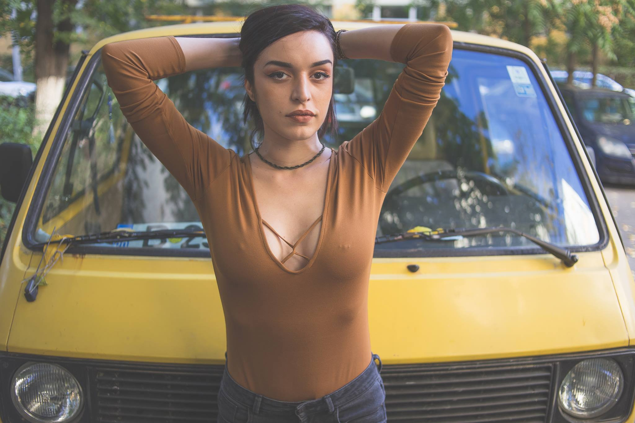 Bucureștencele s-au lăsat fotografiate fără sutien de No Bra Day