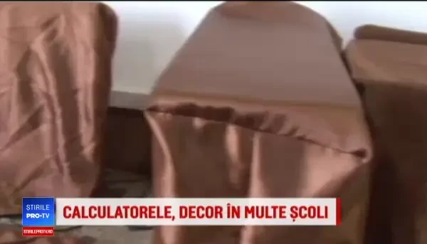 Școala unde calculatoarele nu sunt folosite din lipsă de prize suficiente