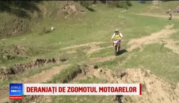 Locuitorii de la munte se plâng că ATV-urile le-au furat liniștea: ”Și-au făcut drum în grădina mea”