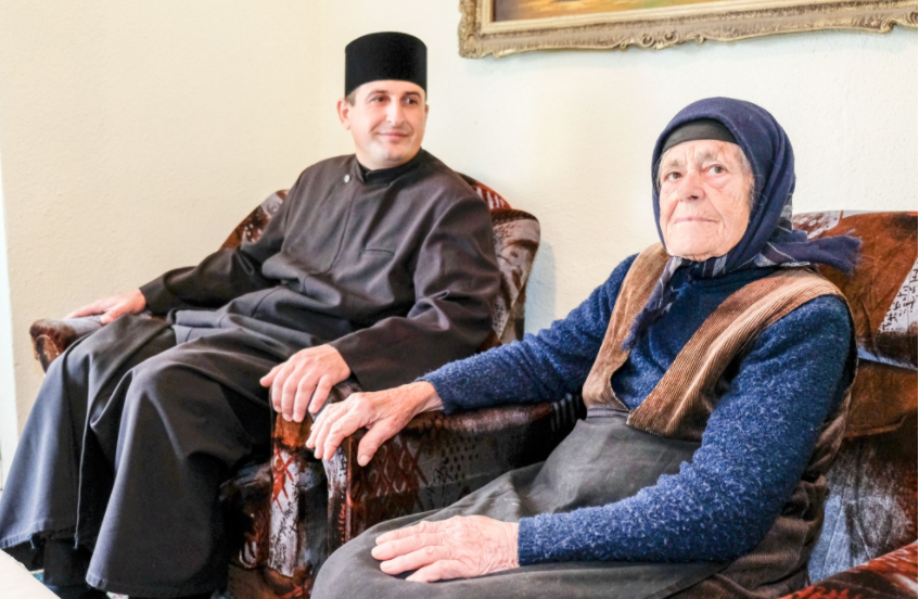 Femeia care a donat 10.000 de lei pentru Catedrala Neamului, dintr-o pensie de 500 de lei pe lună