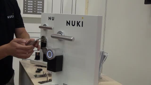 iLikeIT. Cum vă puteți transforma locuința într-una inteligentă, cu doar câteva sute de lei