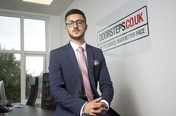 Unul dintre cei mai tineri milionari din UK are 19 ani. Afacerea pe care a început-o la școală