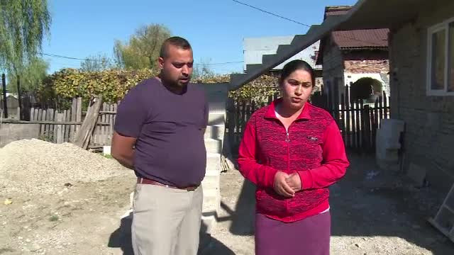 Fată de 14 ani, răpită din faţa casei de fostul iubit. "Poate mi-o duce şi la prostituţie"