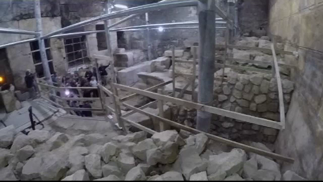 Descoperirea arheologilor după ce au săpat 6 metri sub tunelurile de la Zidul Plângerii, în Ierusalim