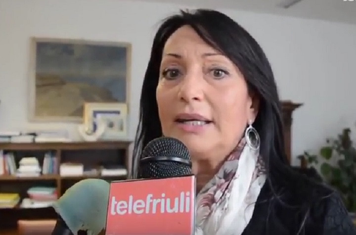 Primărița din Italia care a spus despre români că se comportă ca ”niște animale”, amenințată cu moartea