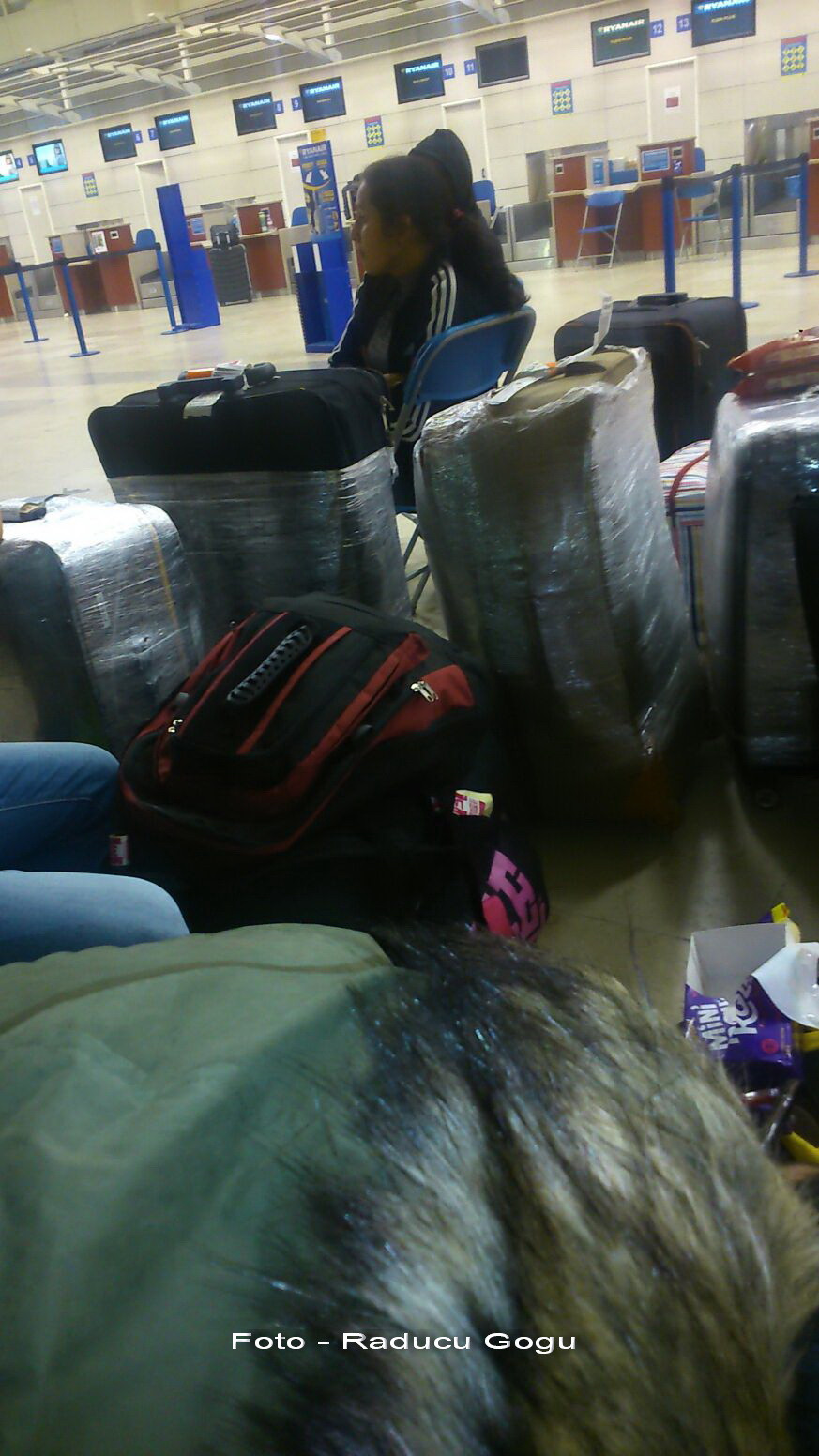 Uraganul Ophelia. 150 de români, blocați pe aeroportul din Liverpool. Reprezentată Wizz Air: Nu putem face nimic