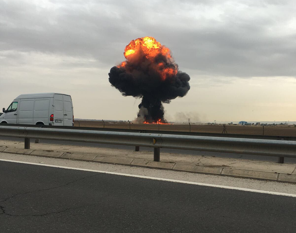 Un avion militar F-18 s-a prăbuşit lângă Madrid iar pilotul a murit