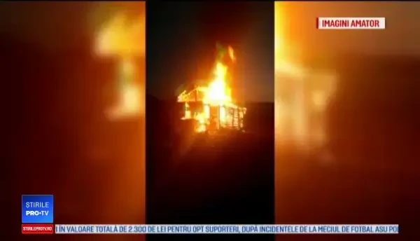 A dat foc la casa unei familii de șase persoane ca să se răzbune pe iubita care l-a părăsit