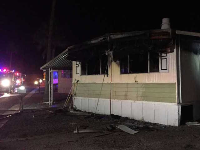 Un american şi-a ars complet casa încercând să scape de păianjeni