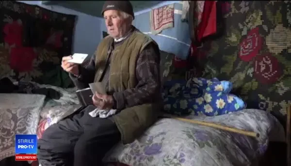 Un veteran de 92 de ani ar putea ajunge în închisoare. Ce făcea cu biletele CFR gratuite