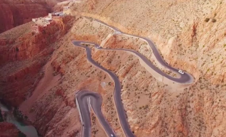 Românii au prins gustul aventurii. Locațiile în care aleg să facă incursiuni periculoase