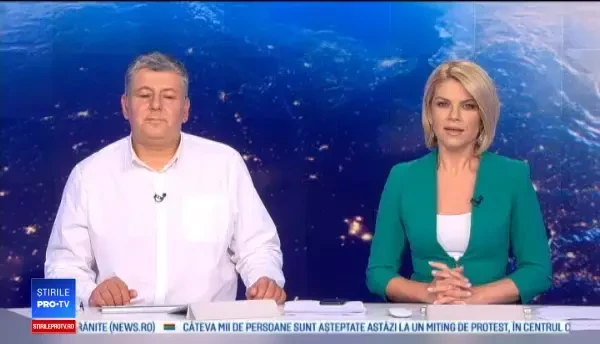 O tânără de 150 de kilograme s-a apucat de dans la bară ca să slăbească. Cât cântărește acum