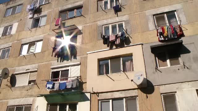 Amenzi mari pentru uscatul rufelor la vedere. Vinovații, ”turnați” de multe ori de vecini