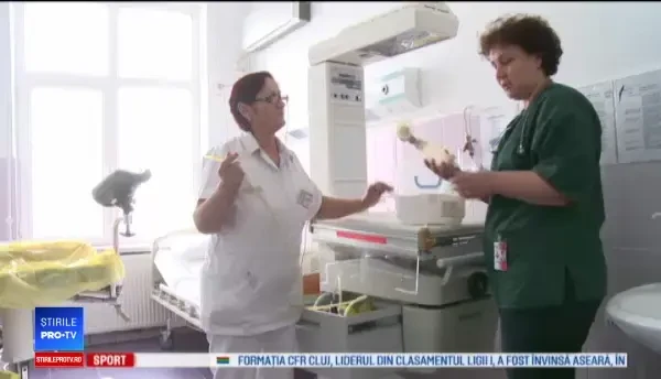 Oraşul din România unde nu există niciun medic neonatolog. Cine asistă la naşteri