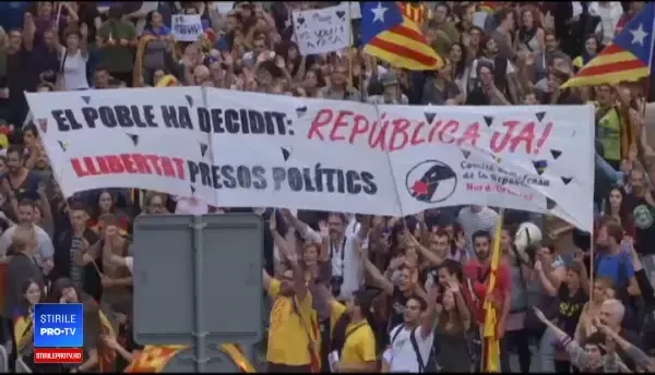 Madridul e hotărât să impună controlul direct asupra Cataloniei. Reacția lui Puigdemont