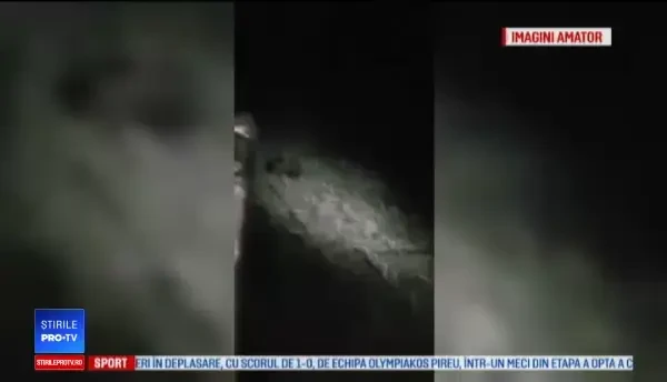 Din cauza lipsei hranei, urșii coboară la câmpie și distrug gospodăriile