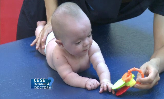 Când au nevoie bebelușii de exerciții fizice