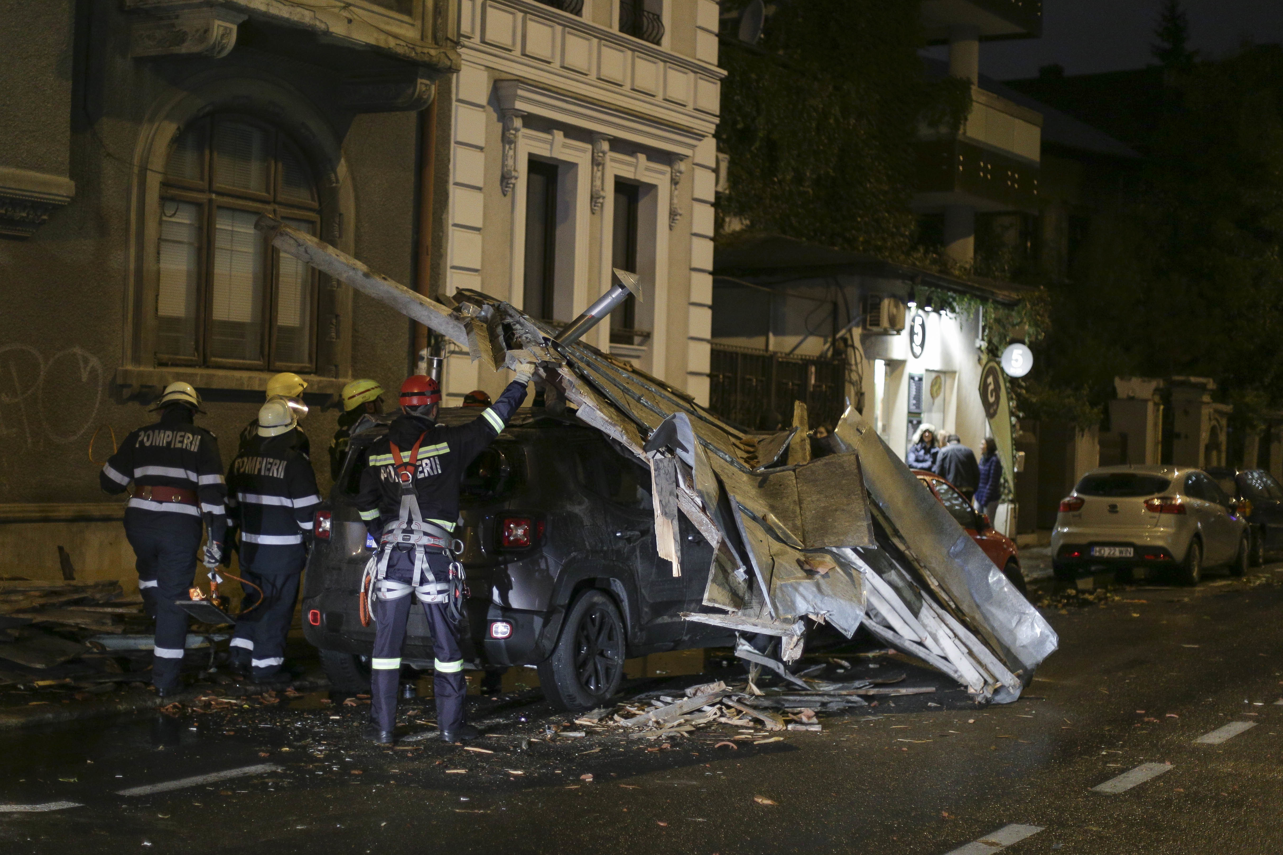 masina acoperis bucuresti - 3