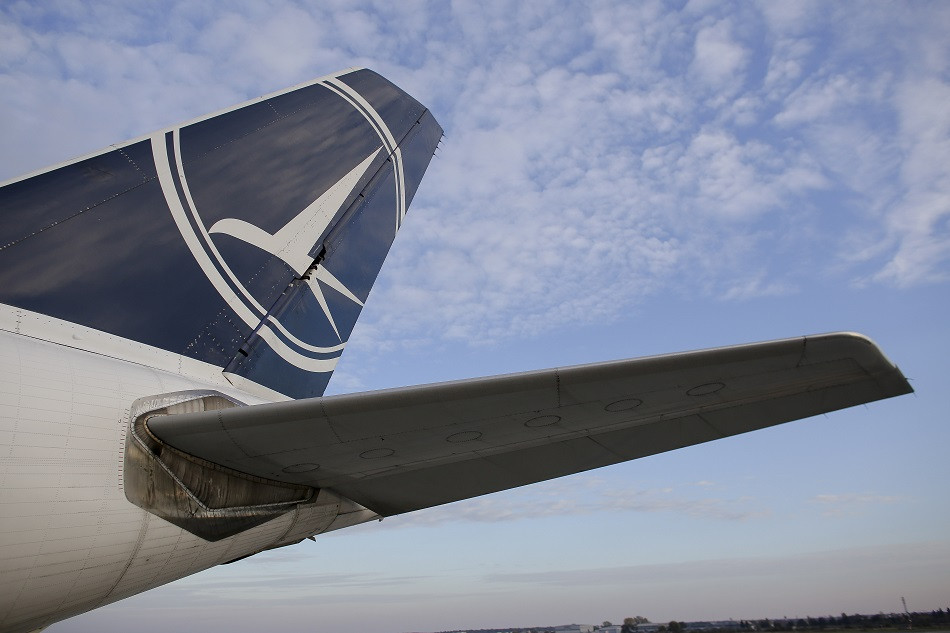 Licitaţie pentru poliţe tip CASCO şi RCA, pentru avioanele TAROM