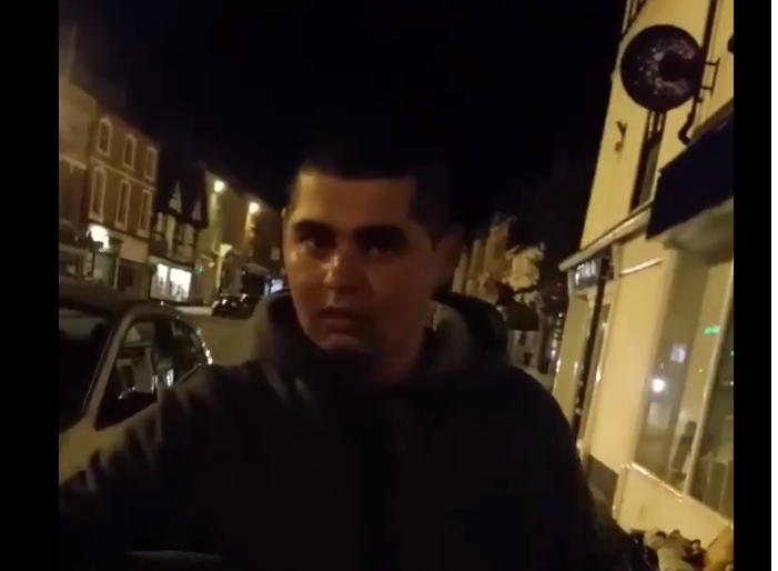 Gestul unui român scandalizează M. Britanie. A fost filmat furând donațiile pentru bolnavii de cancer