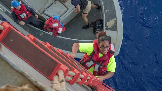 Două femei au fost salvate după ce au plutit în derivă cinci luni