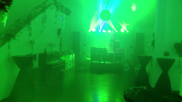 Petreceri de Halloween, în cele mai infricoșătoare locuri. Pregătirile dintr-un cimitir de lângă Brașov