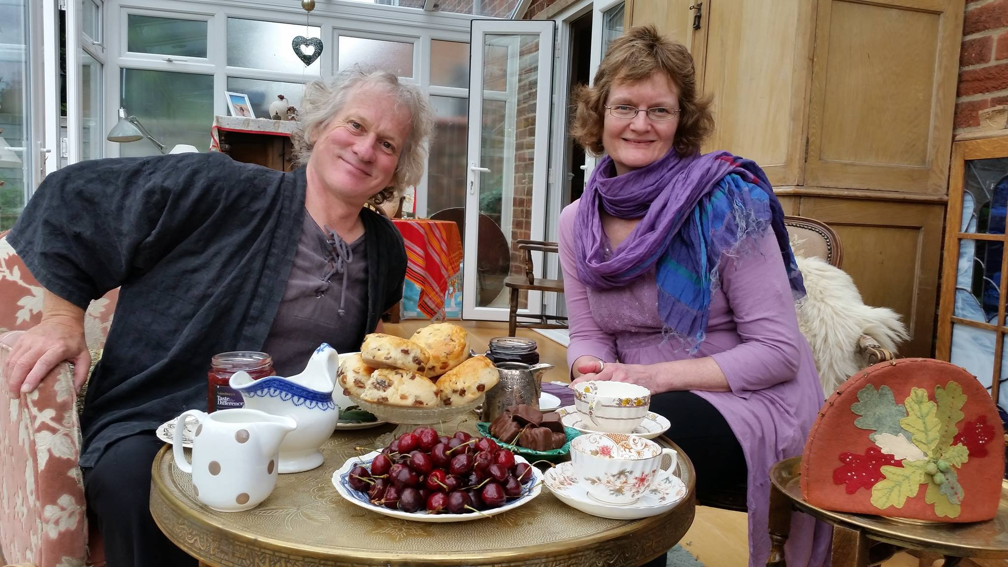 Doi britanici, care au trăit o iubire interzisă, s-au căsătorit după 40 de ani