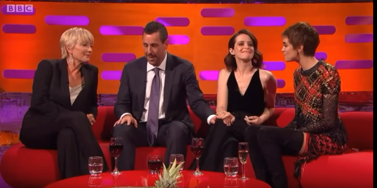 Adam Sandler si Claire Foy