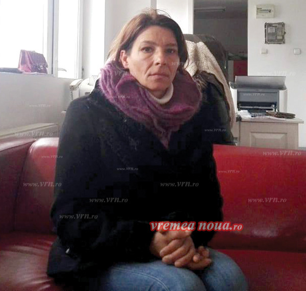 O româncă susține că trăiește o dramă din cauza unor sicilieni. „Mi-au distrus familia”