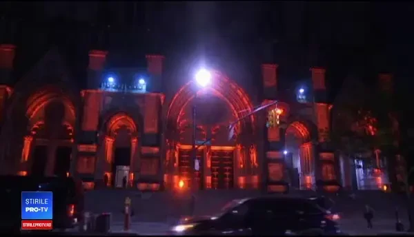 Halloween. Donald Trump și Melania au impărțit dulciuri, la Casa Albă