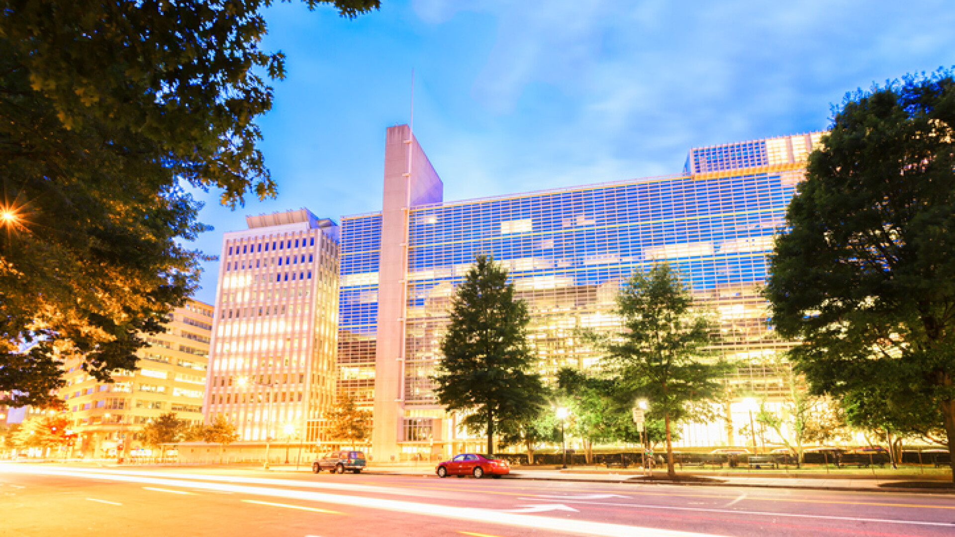 Banca Mondială: Se fac mai ușor afaceri în R. Moldova și Serbia decât în România