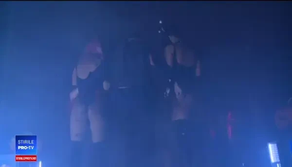 Petreceri de Halloween în Capitală. Tinerii s-au pregătit cu costume și machiaj sofisticat