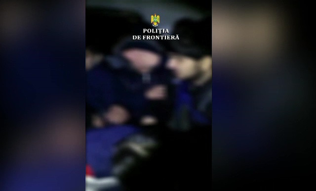 Cetățean sârb, reținut de autoritățile române pentru trafic de migranți