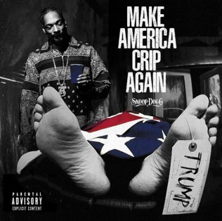 Snoop Dogg, lângă corpul neînsufleţit al lui Trump, pe o copertă a albumului ”Make America Crip Again”