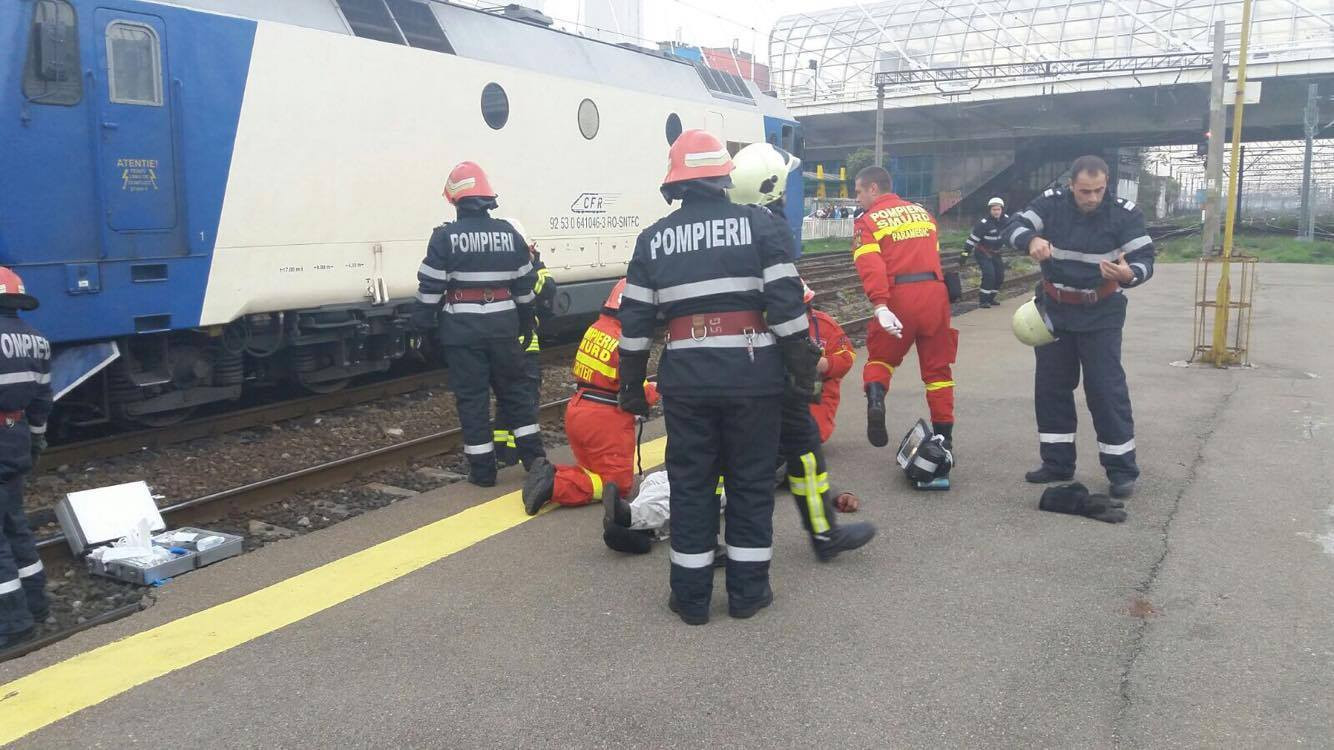 Un bărbat și-a găsit sfârșitul sub roțile unui tren, în zona gării Leordeni
