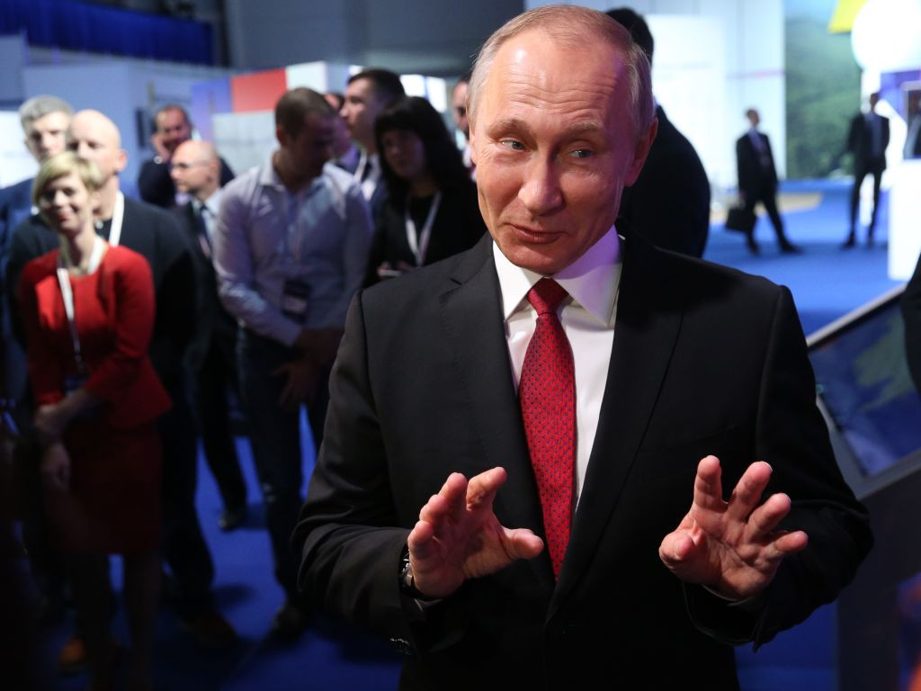 Vărul lui Putin câştigă aproape 100.000 de dolari pe zi. Ce salariu are, oficial