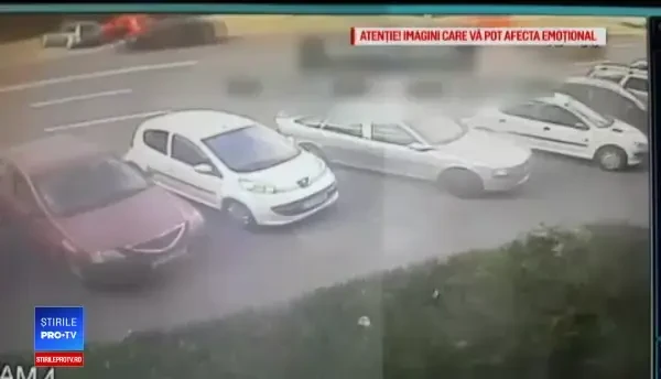Pieton care traversa neregulamentar, lovit de o mașină. Șoferul a fugit de la fața locului