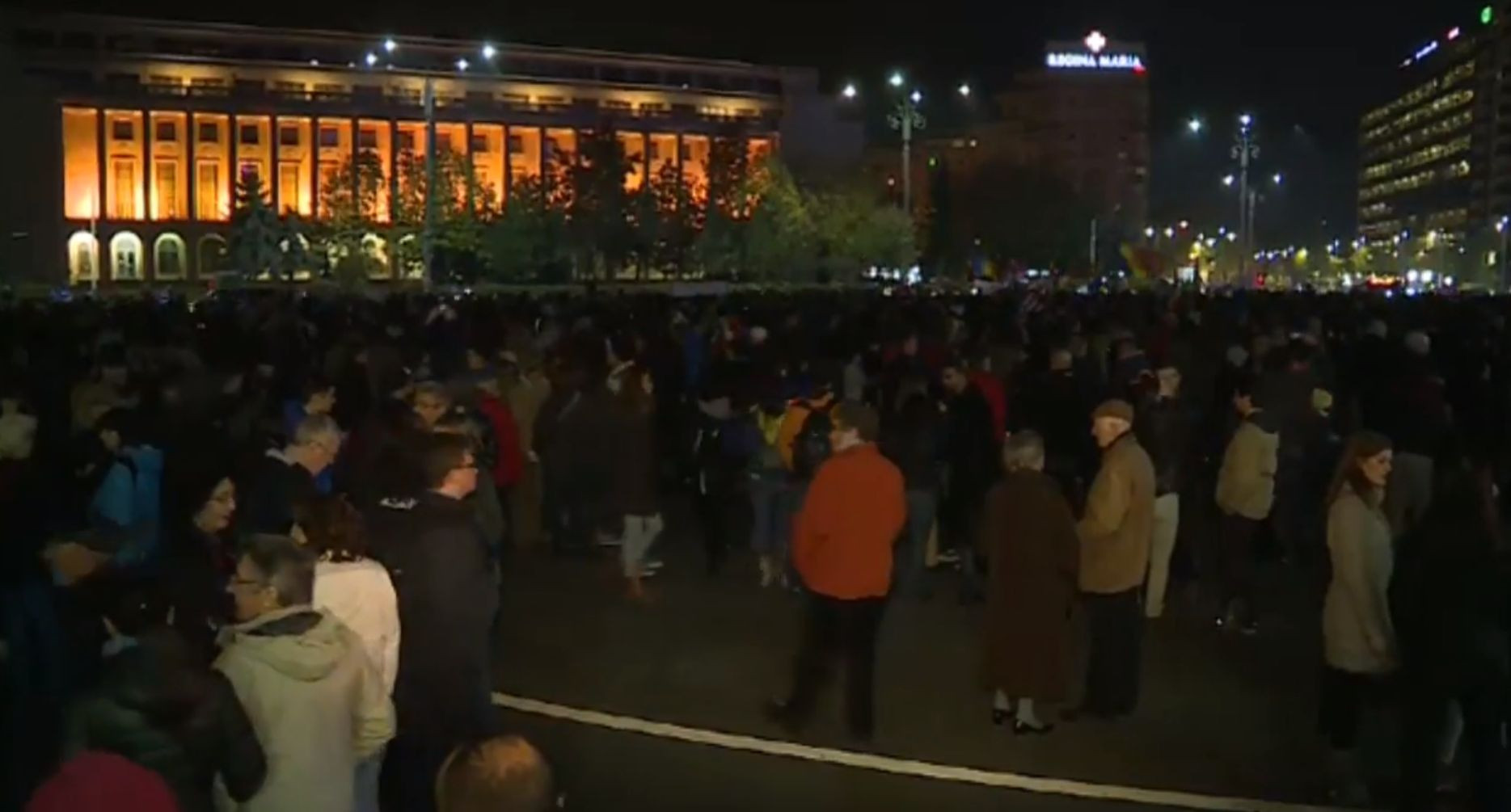 Dacian Cioloș, alături de cei 15.000 de oameni care au protestat în București. ”Se ajunge la o limită”