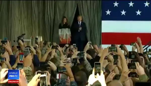 Trump a primit cadou o geacă de pilot militar în Japonia