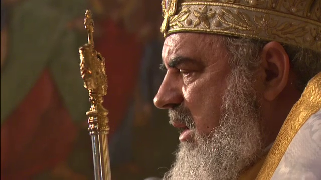 Contribuţiile băneşti cerute de biserici NU sunt obligatorii. Abuzurile preoţilor asupra enoriaşilor