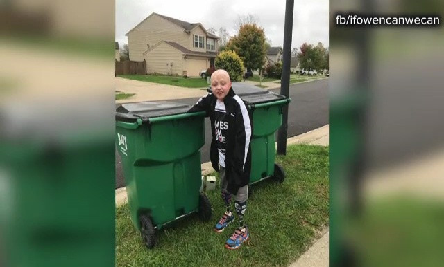 Surpriză pentru un copil care și-a pierdut picioarele. Se va întâlni cu o cățelușă care a avut același destin