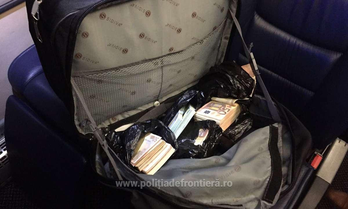 Bărbat prins când a încercat să scoată ilegal din România 230.000 de €